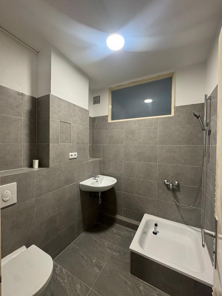Thumbnail-2er WG Möbiliert in Tempelhof Richterstr. Miete Pro Zimmer