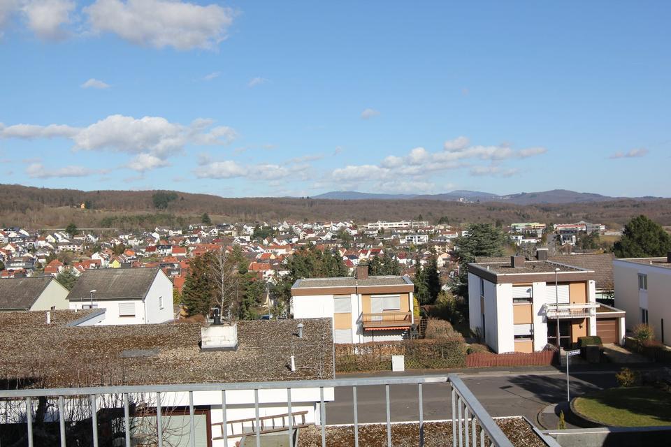 Thumbnail-Schöne 2ZKBB mit Fernblick zum Feldberg *ohneMakler*