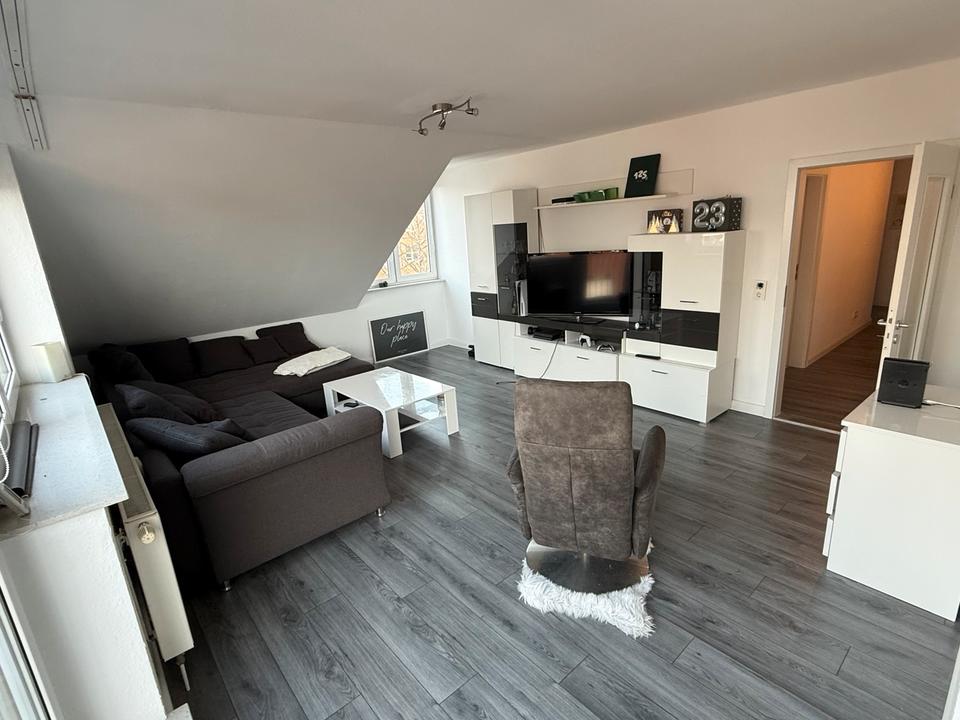 Thumbnail-2,5 Zimmer Wohnung mit Tiefgarage am Rathaus