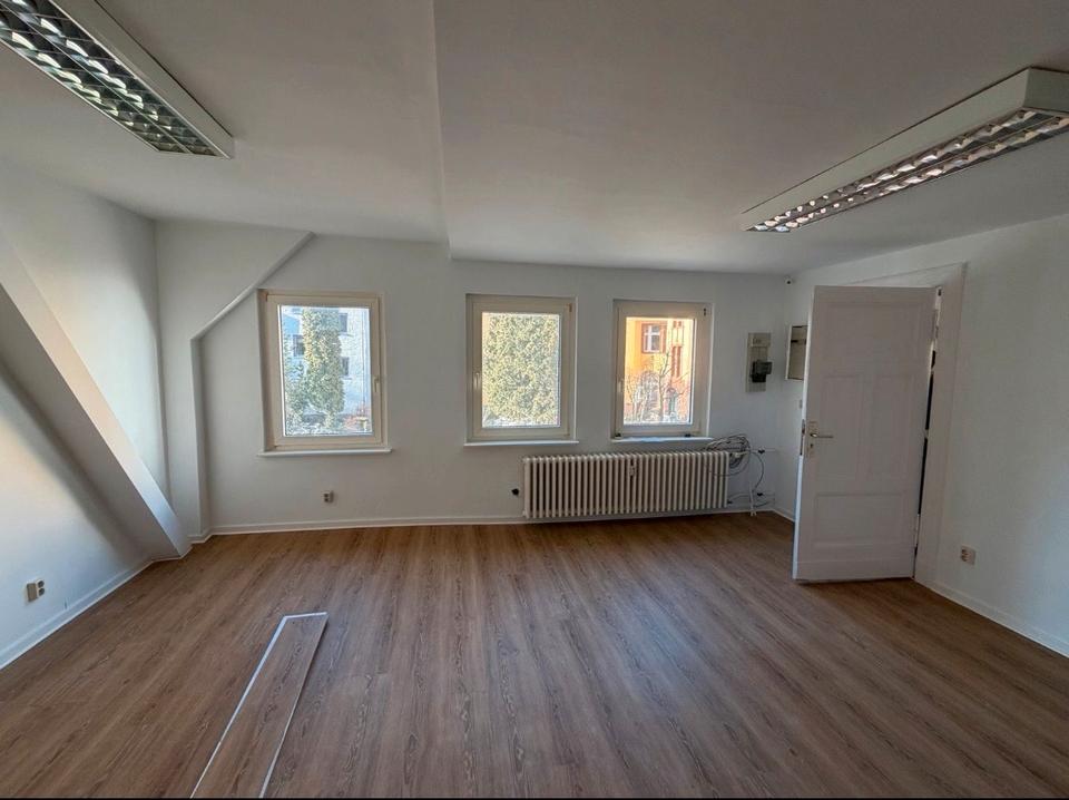 Thumbnail-Geweberaum 28m2 in der Ernststr. 64 zu vermieten