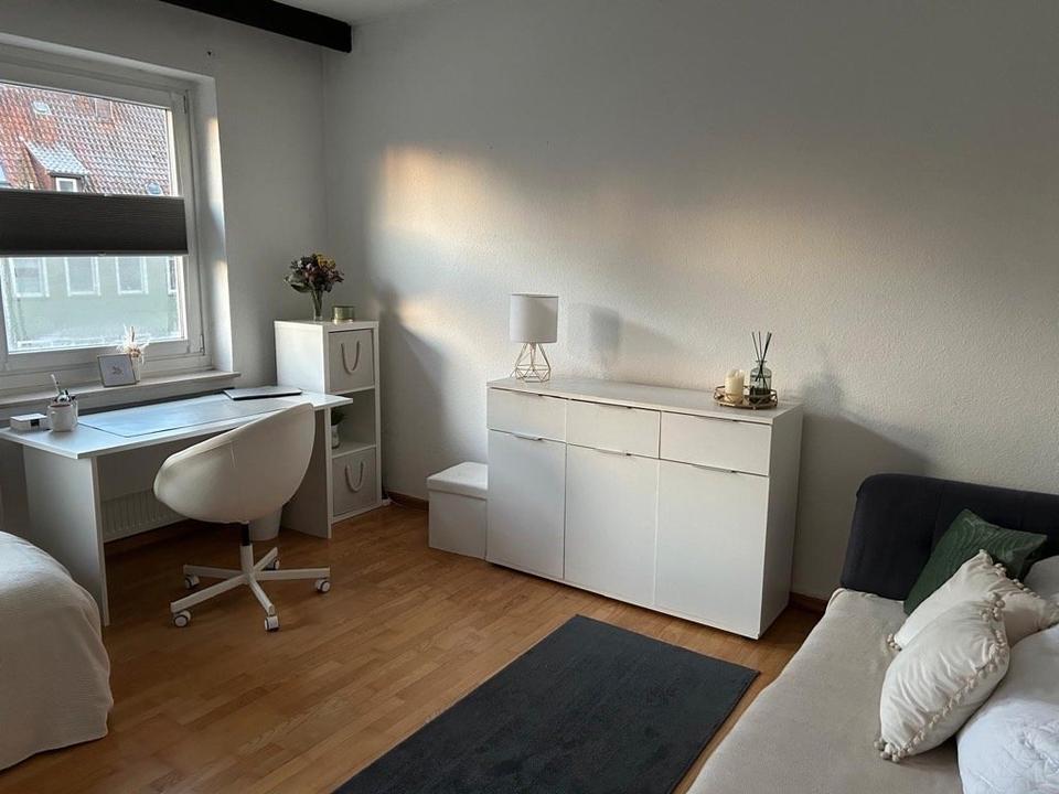 Thumbnail-Zimmer in 6er WG