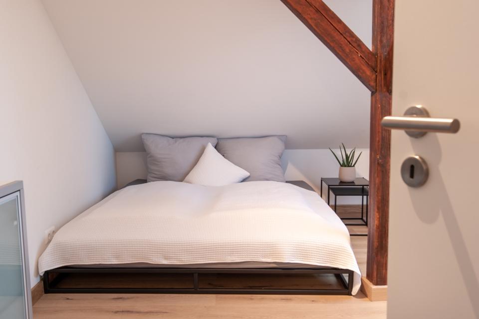 Thumbnail-4 Zimmerwohnung in Trachauer Stadthaus