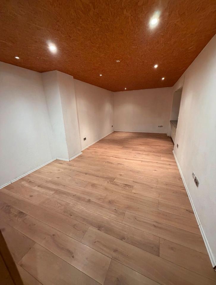 Thumbnail-4-Zimmer-Wohnung mit Balkon und Abstellraum zu vermieten