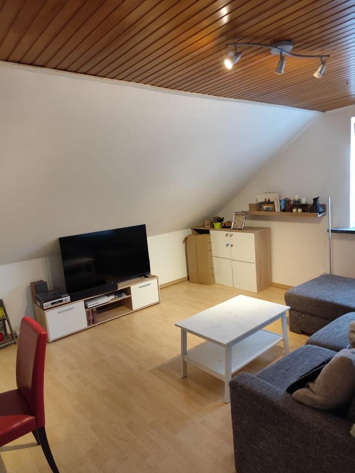 Thumbnail-Gemütliche 3-Zimmer-Dachgeschosswohnung in Göttingen-Geismar