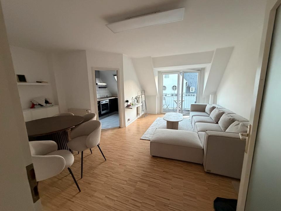 Thumbnail-3 Zimmer Wohnung mit Balkon und EBK