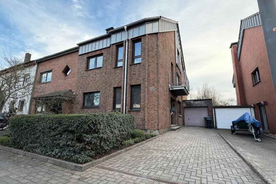 Thumbnail-2026: Kernsaniertes Einfamilienhaus mit Wärmepumpe, PV-Anlage und großem Garten