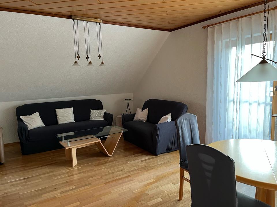 Thumbnail-Möbilierte Dachwohnung