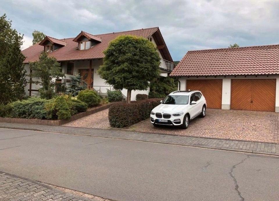 Thumbnail-Zweifamilienhaus mit vermietete Einliegerwohnung