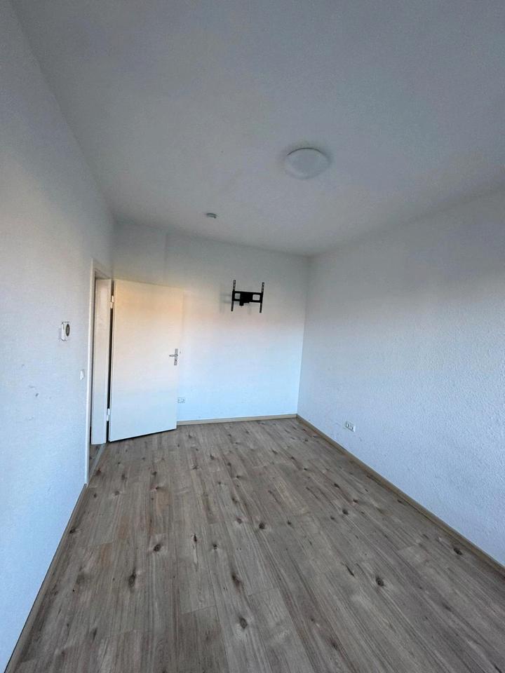 Thumbnail-1-Zimmer-Wohnung! 319 Euro