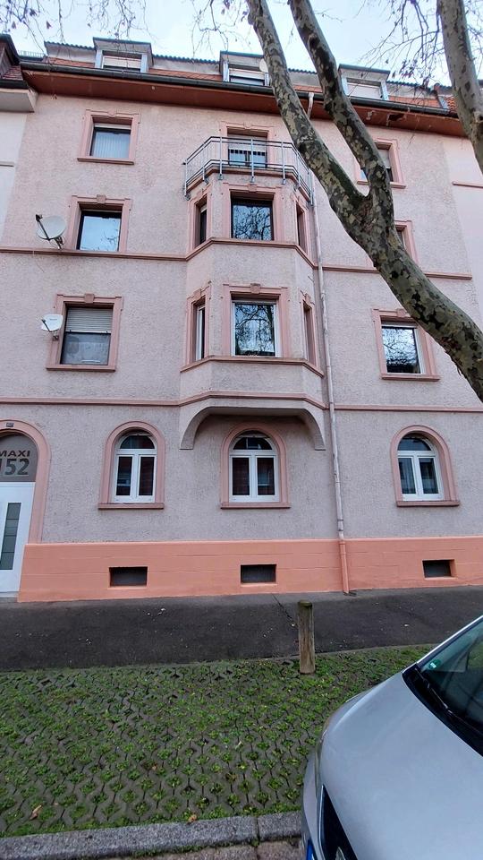 Thumbnail-Sonnige 2 Zimmer Altbauwohnung mit Flair