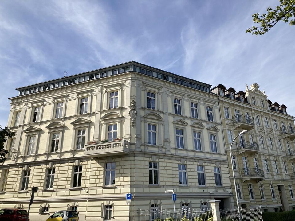 Thumbnail-Sonnige, barrierefreie 2-Zimmer-Seniorenwohnung mit Designer-Einbauküche!