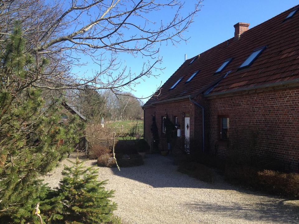 Thumbnail-Renovierte 4-Zimmerwohnung an ruhiger Feldlage