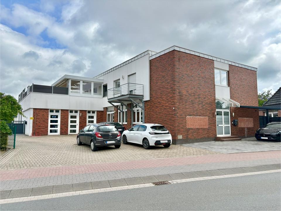 Thumbnail-Großzügige Gewerbeeinheit in Lohne mit Büros und Lagerfläche