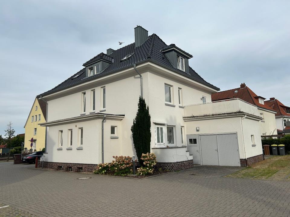 Thumbnail-Moderne 4 Zi + EBK + Dachterrasse