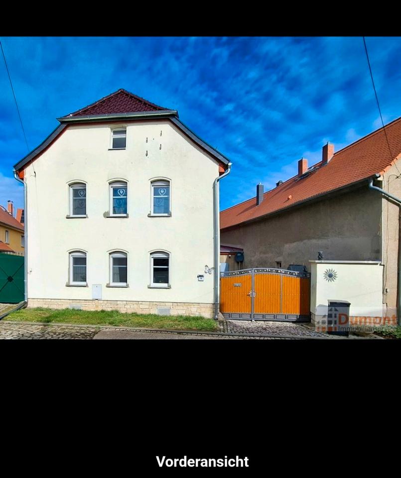 Thumbnail-Einfamilienhaus mit Scheune und großen Garten