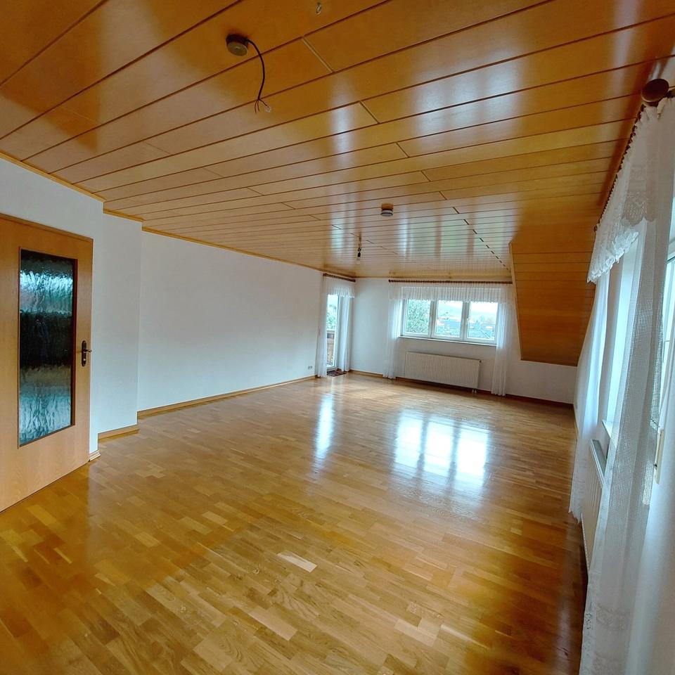 Thumbnail-3-Zimmer-Wohnung im Zweifamilienhaus