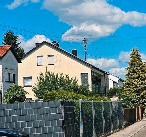 Thumbnail-3,5-4 Zimmer DG-Wohnung mit Garten, Garage u. Lagerraum -privat-