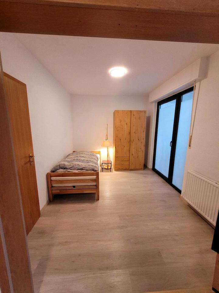 Thumbnail-2 kleine Zimmer in Haus Wohngemeinschaft all incl. zu vermieten