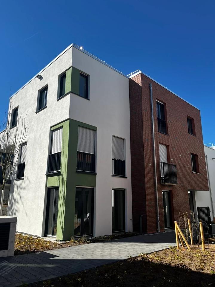 Thumbnail-Traumhafte 4-Zimmer-Wohnung mit 3 Terrassen und viel Licht – Neubau in Frechen