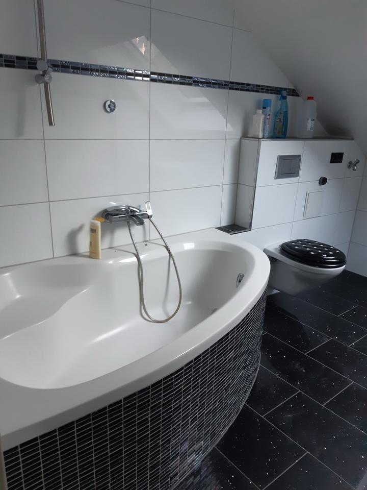 Thumbnail-3-Zimmer Wohnung auf zwei Etagen zu vermieten - stadtnah