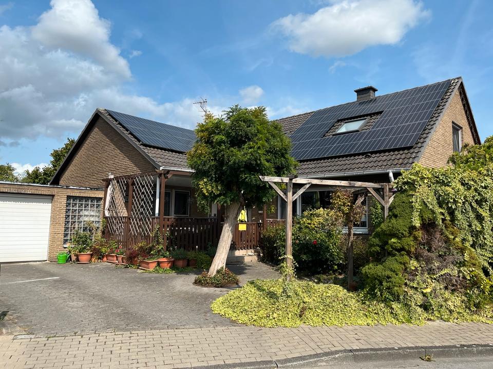 Thumbnail-Provisionsfrei freist. Einfamilienhaus mit Vollkeller u. Garage