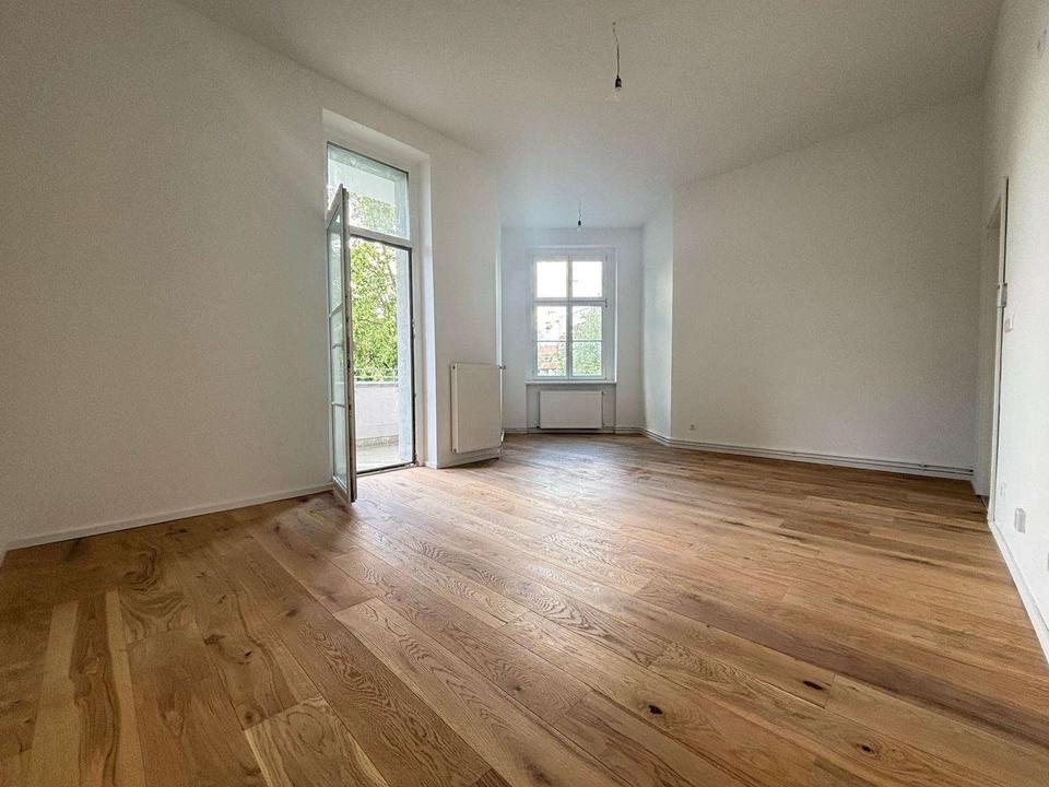 Thumbnail-Kernsanierte 2 Zimmer Wohnung mit Balkon in Berlin Steglitz