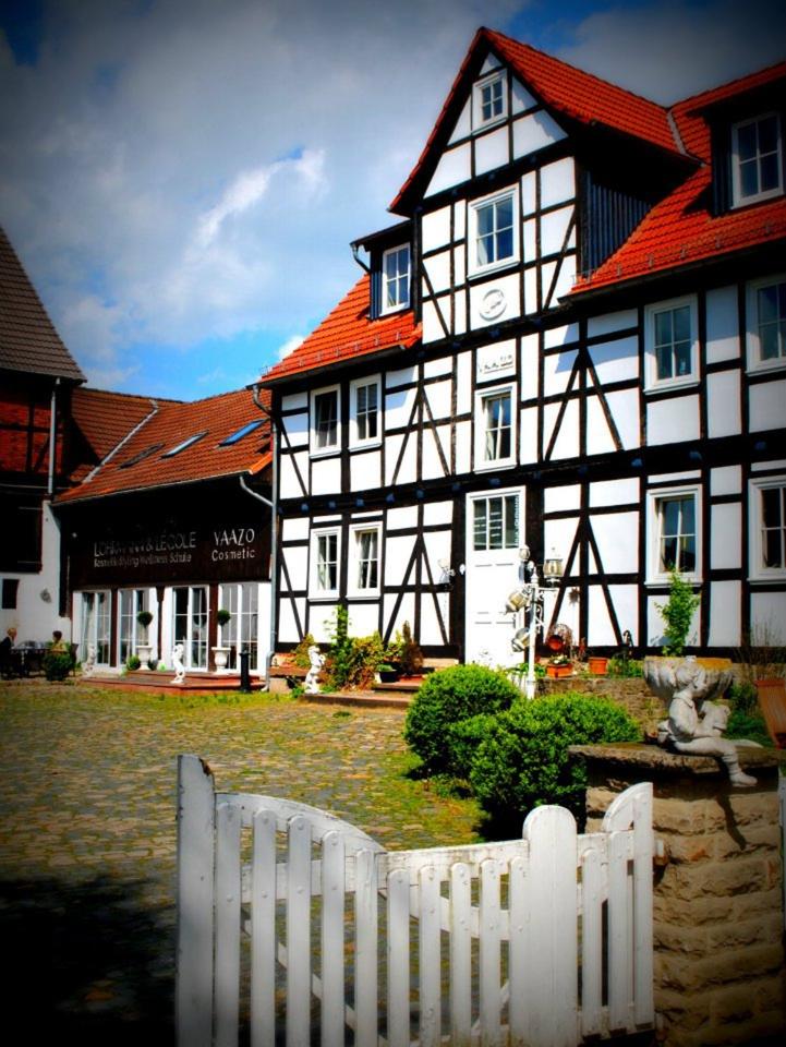 Thumbnail-Gepflegte 3-Zimmer-Wohnung (99 m²) mit Einbauküche in Obervellmar