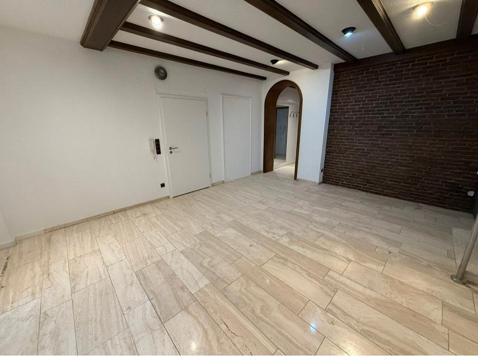 Thumbnail-Renovierte 4-Zimmer-Wohnung mit Balkon im Zentrum von Osnabrück
