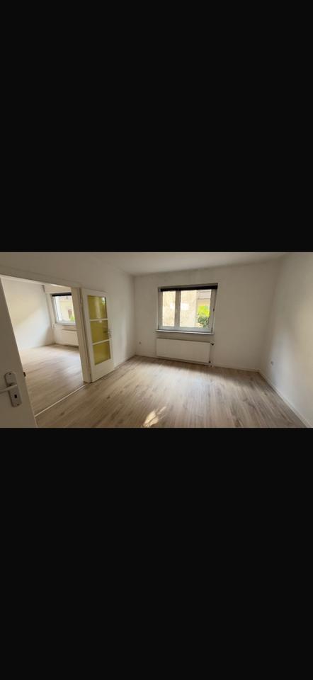 Thumbnail-Helle 2 Zimmer Wohnung