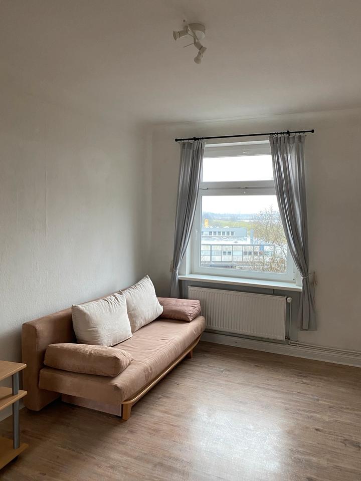 Thumbnail-Möblierte 2-Zi.Whg. zur Zwischenmiete (06.04. – 28.06.) in Veddel