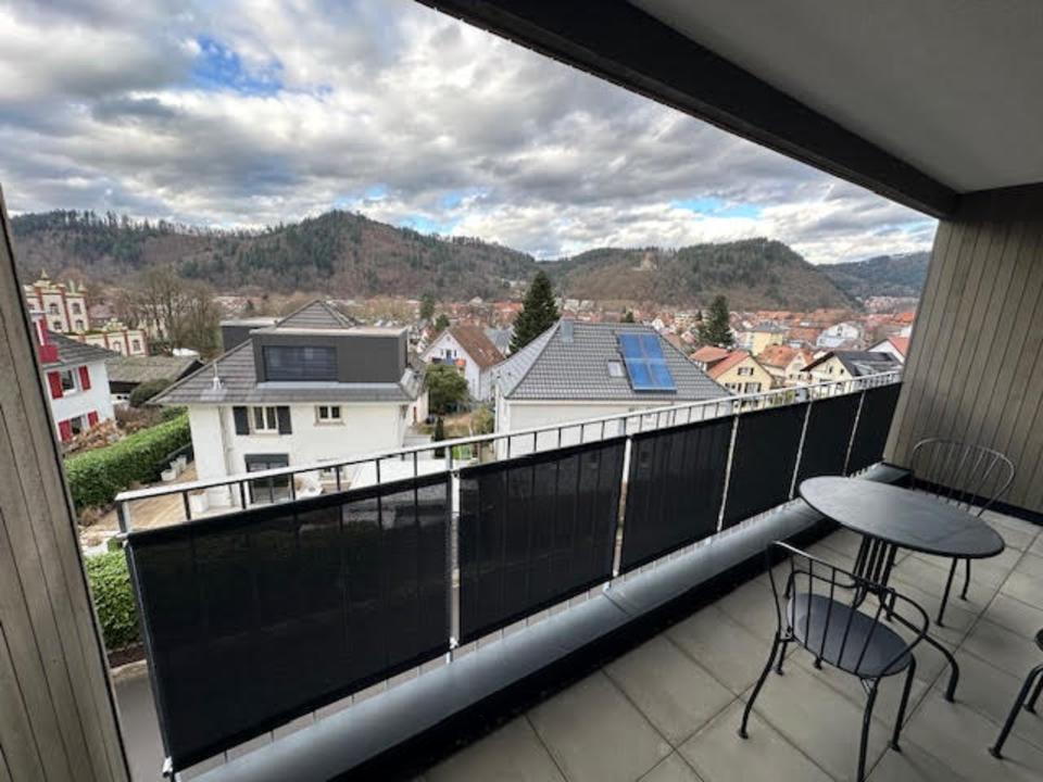 Thumbnail-Von privat: Helle 2 Zimmer-Wohnung in Waldkirch mit Burgblick