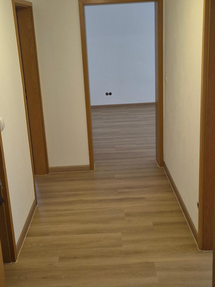 Thumbnail-2-Zi. Wohnung, Terrasse & Kernsanierung (Rgb.-Sallern) ab 1.4