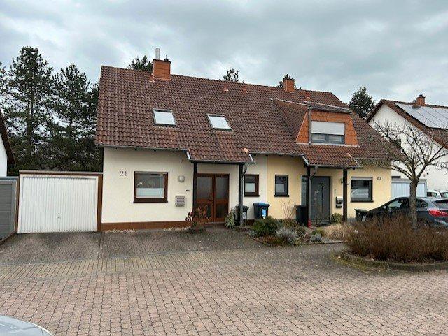 Thumbnail-Anfragestop - Provisionsfrei - Doppelhaushälfte St. Ingbert Hobel