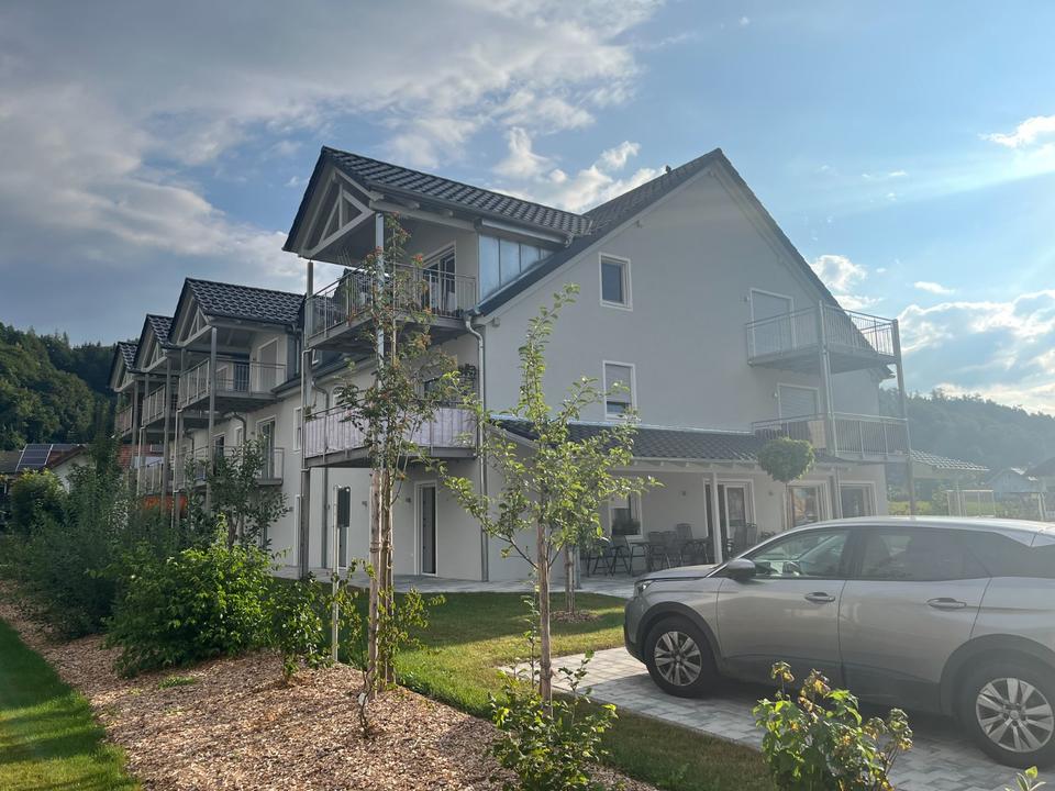 Thumbnail-2-Zimmer-Neubauwohnung im 1.OG - Einbauküche, Balkon, Tiefgaragenstellplatz (WHG 05)