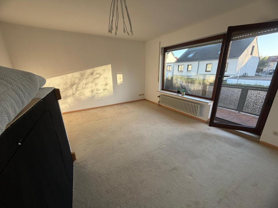 Thumbnail-77 m² Wohnung mit Balkon in Köln Longerich – ab sofort verfügbar