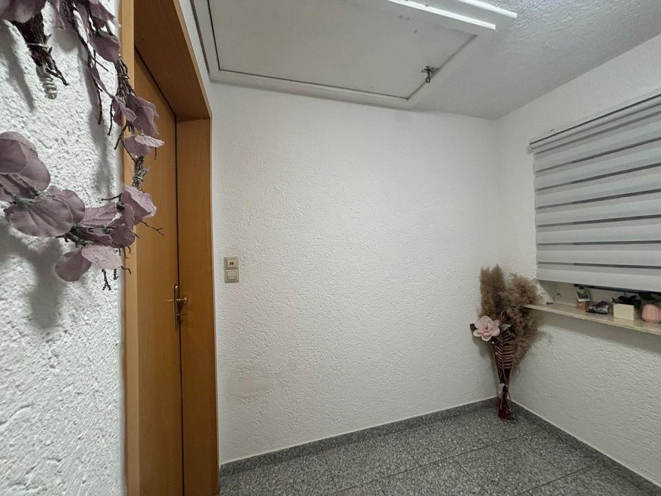 Thumbnail-2 Zimmer Etagenwohnung Mehrfamilienhaus