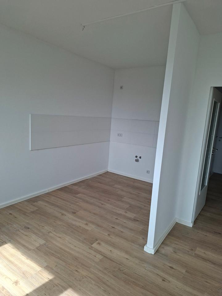 Thumbnail-Frisch Renovierte 3-Zimmer Wohnung mit Balkon