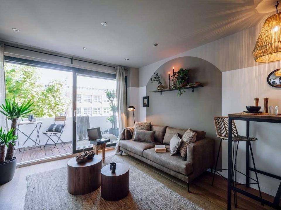 Thumbnail-Hochwertig möbliertes Designer-Apartment nahe KaDeWe Balkon All-