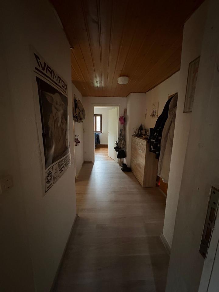 Thumbnail-Helle 3,5 Zimmer Wohnung