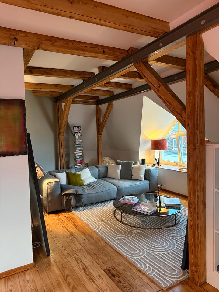 Thumbnail-110 m² Design-Loft | Möbliert | 2 Balkone | Eppendorf | March2026