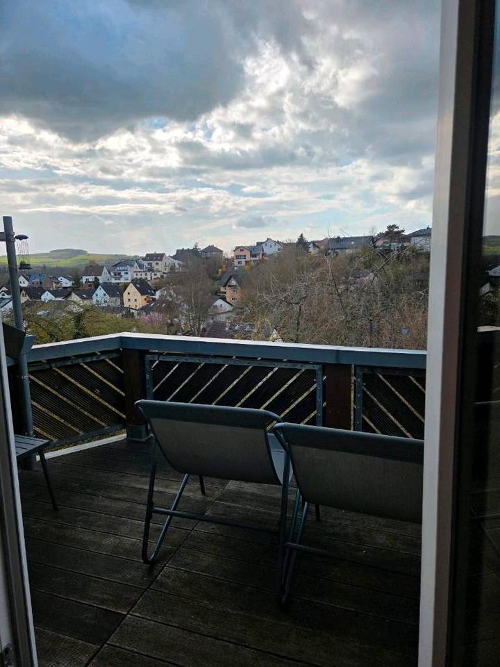 Thumbnail-Schicke und gemütliche 3 Zimmerwohnung in Niederbrechen