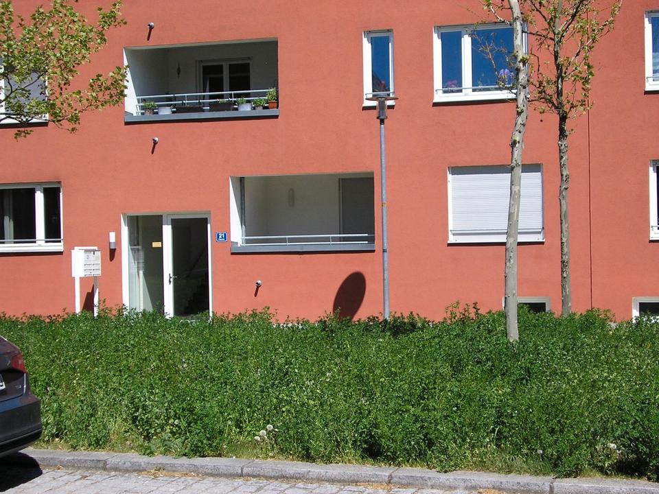Thumbnail-Helle, freundliche 2-Zimmer-Wohnung, ca. 75 m², in Rgbg, Nähe DEZ