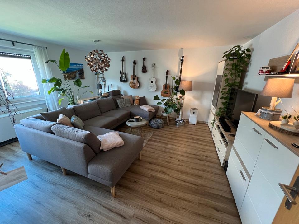 Thumbnail-Schöne 3,5 Zimmer Eigentumswohnung mit 2 Balkonen