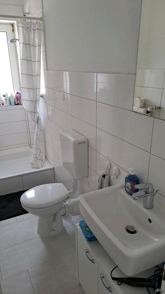 Thumbnail-3 Zimmer Wohnung 65qm Frankfurt-Schwanheim