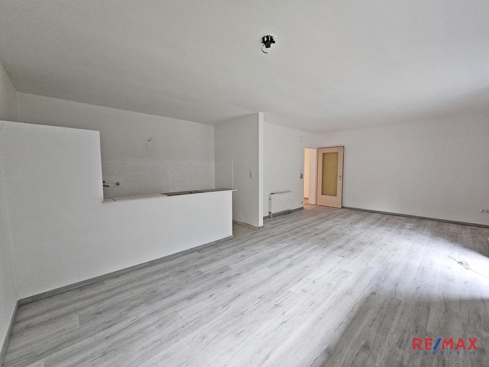 Thumbnail-REMAX vermietet: Kompakte 1-Zimmer-Wohnung in Garbsen – Ideal für Singles!