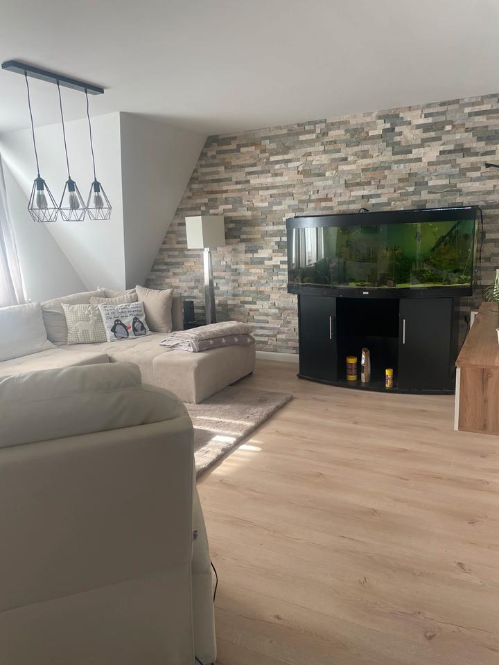 Thumbnail-3 Zimmer Dachgeschoss ab frühestens Februar 2026 frei