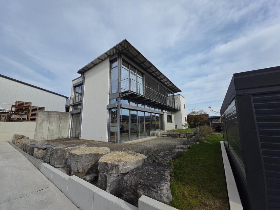 Thumbnail-Modernes Wohn- oder Bürohaus in Weil im Schönbuch