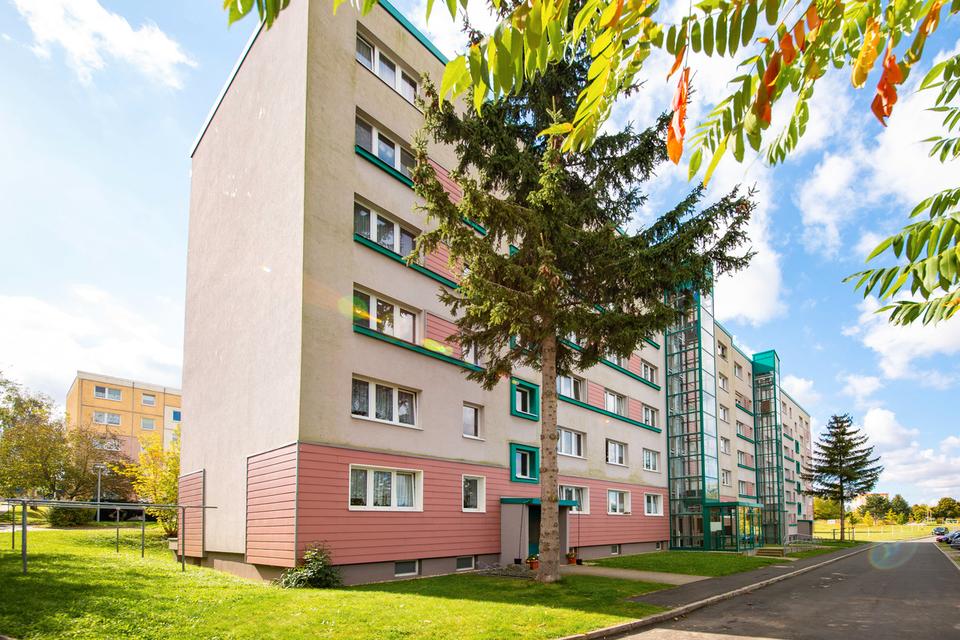 Thumbnail-Große 3-Raum-Wohnung in Zeitz-Ost