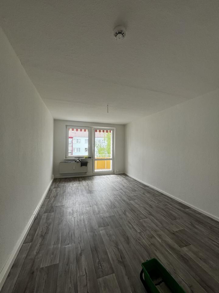 Thumbnail-Sonnige 3-Raum-Wohnung