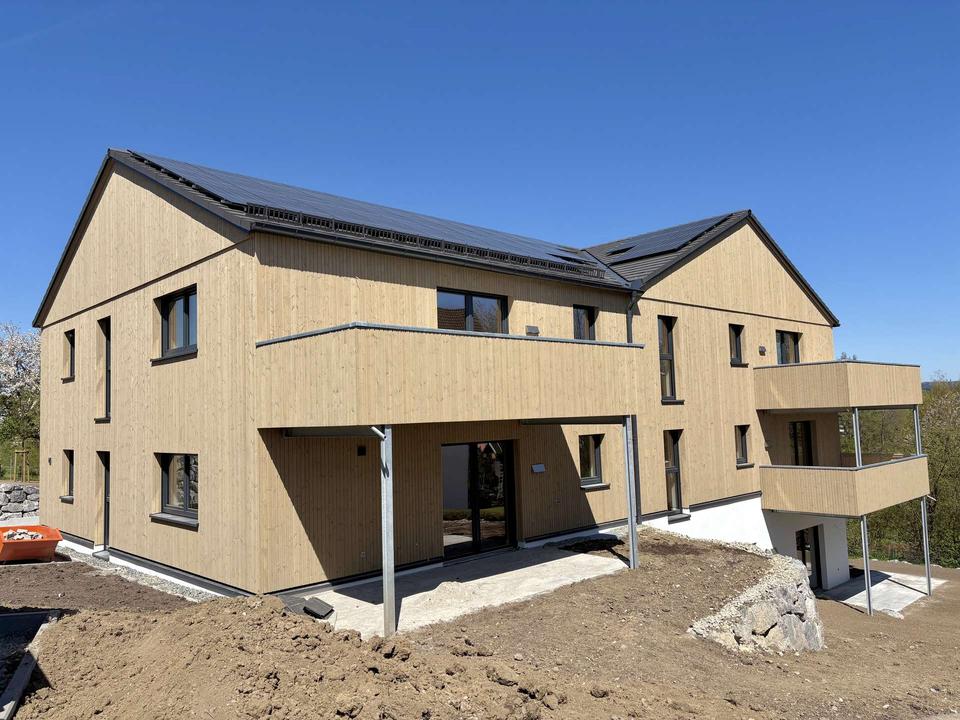Thumbnail-Zur Miete: Neubau-Dachgeschosswohnung mit großzügigem Balkon